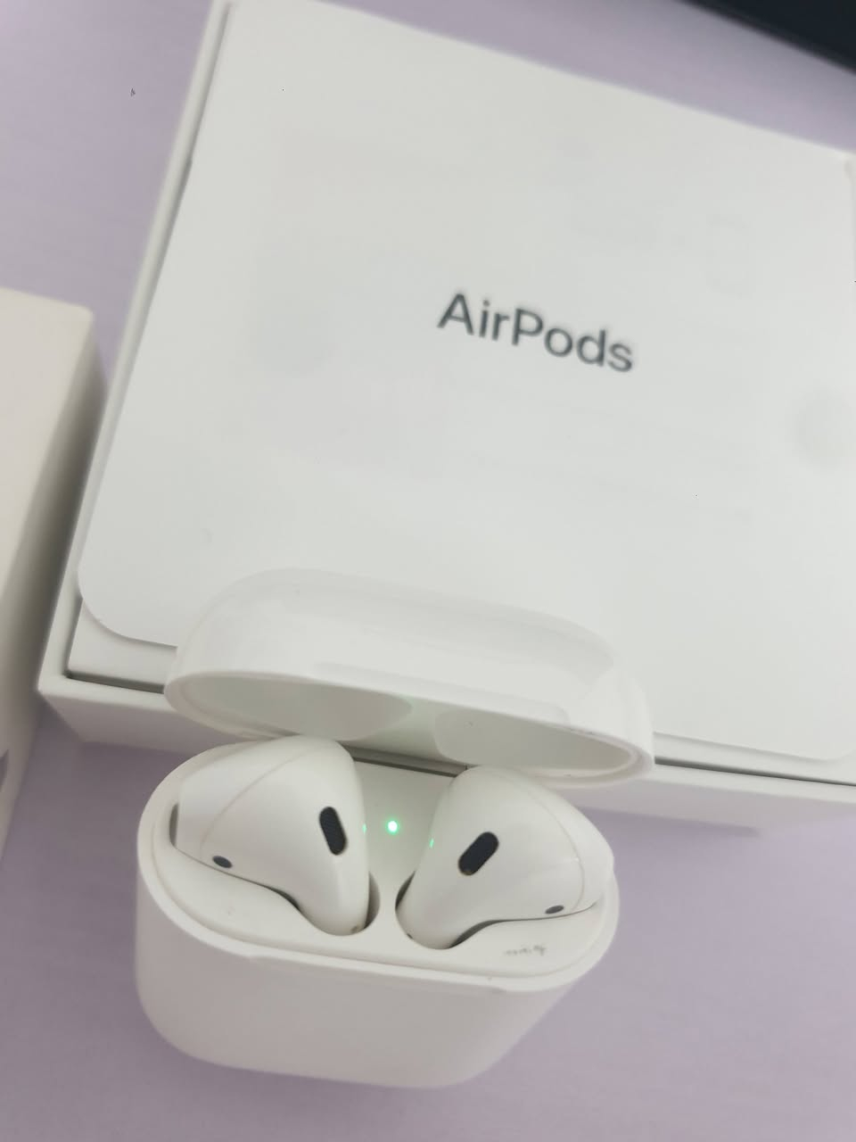السلام عليكم 
متوفر سماعة Airpods الجيل الثاني متسخدمة شهر نظيفة جدا بسعر 75 وبيها مجال 
جهاز ايفون 7 plus مصلح شاشة وبطارية شغال بالكامل بسعر 75 وبيه مجال 
السعر مو نهائي بيهم مجال 
العنوان بغداد حي الجهاد_ الضباط


**إذا كنت صاحب هذا الإعلان وتريد حذفه لأي سبب، رجاءا أرسل رسالة إلى الدعم الفني**