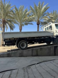 بدي كنتر ياباني قواطع حديد بلادي داخل بدي فرشي جكر مغلف  ٠٧٨٠٠٥٥٣٣٩٣