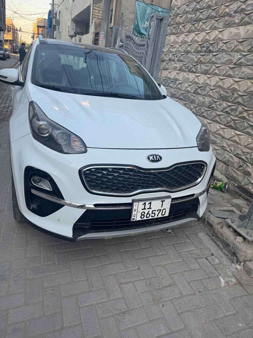 السلام عليكم سبورتج موديل 20
كفاله عامه 

ماشيه 97 الف كيلو 

205$
***********
