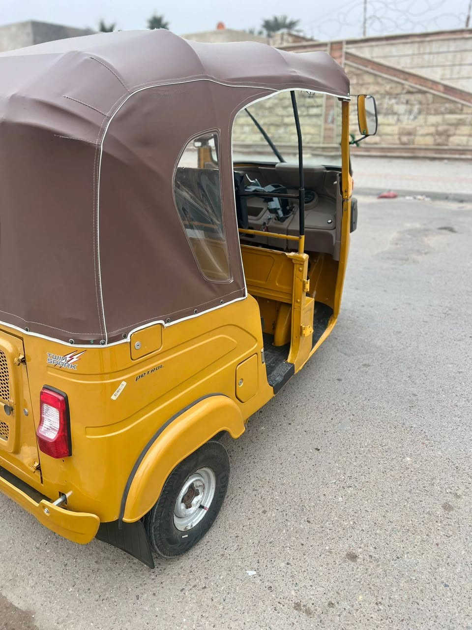 سلام عليكم تكتك 21/شهر 3 رقم وسنويه عربي تحويل ثانيوم تكتك جديده بمعنه كلمه ربع مذب عليهه كبل الشخل مكاني (مدينة الصدر) خابر وبل خدمه *********** مامتواجد عل خاص☘️☎️
