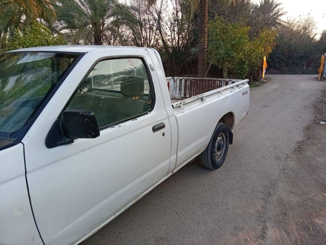 للبيع نيسان موديل 2002 محرك كير اكسن مكفول سياره بلادي وجاهزة عنوان بغداد الطارميه سعره 55 وبي مجال *********** تصال ***********
