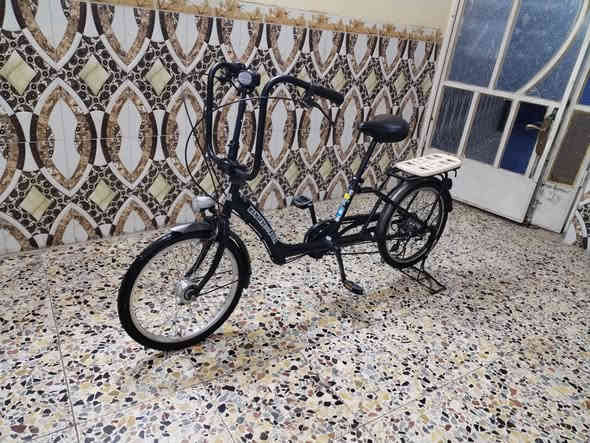 السلام عليكم بايسكل برجستون للبيع السعر ١٤٥ مكان بغداد المشتل بايسكل جديد كلة شغالة  اي نقص مابي الشراي يتصل عل رقم ورجائن المو شراي لا يتعبني ***********
