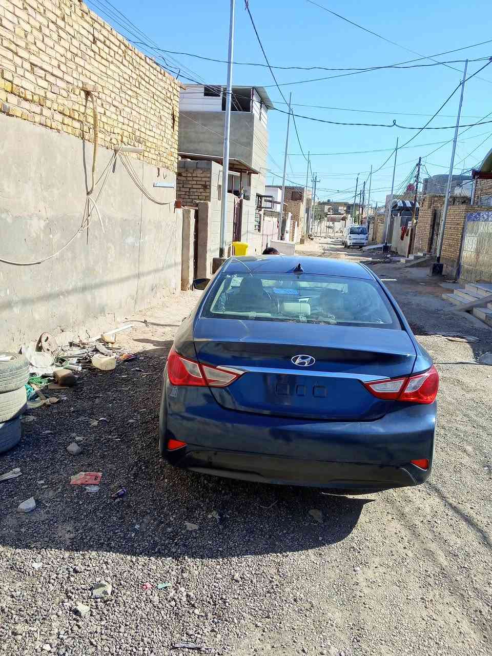 السلام عليكم سوناتة 2014كفاله من ضربه وكص  فقط بيهة حرك بل المكينه وشديتلهة كير ومكينه حاويه 2400تخم تاير جديد حداديه وره وكدام ستونه شاديهة سياره تاخذه ربع مذب عليهة مكاني ديوانيه عفك سعرها 85وبيه مجال بسيط لشراي ***********
