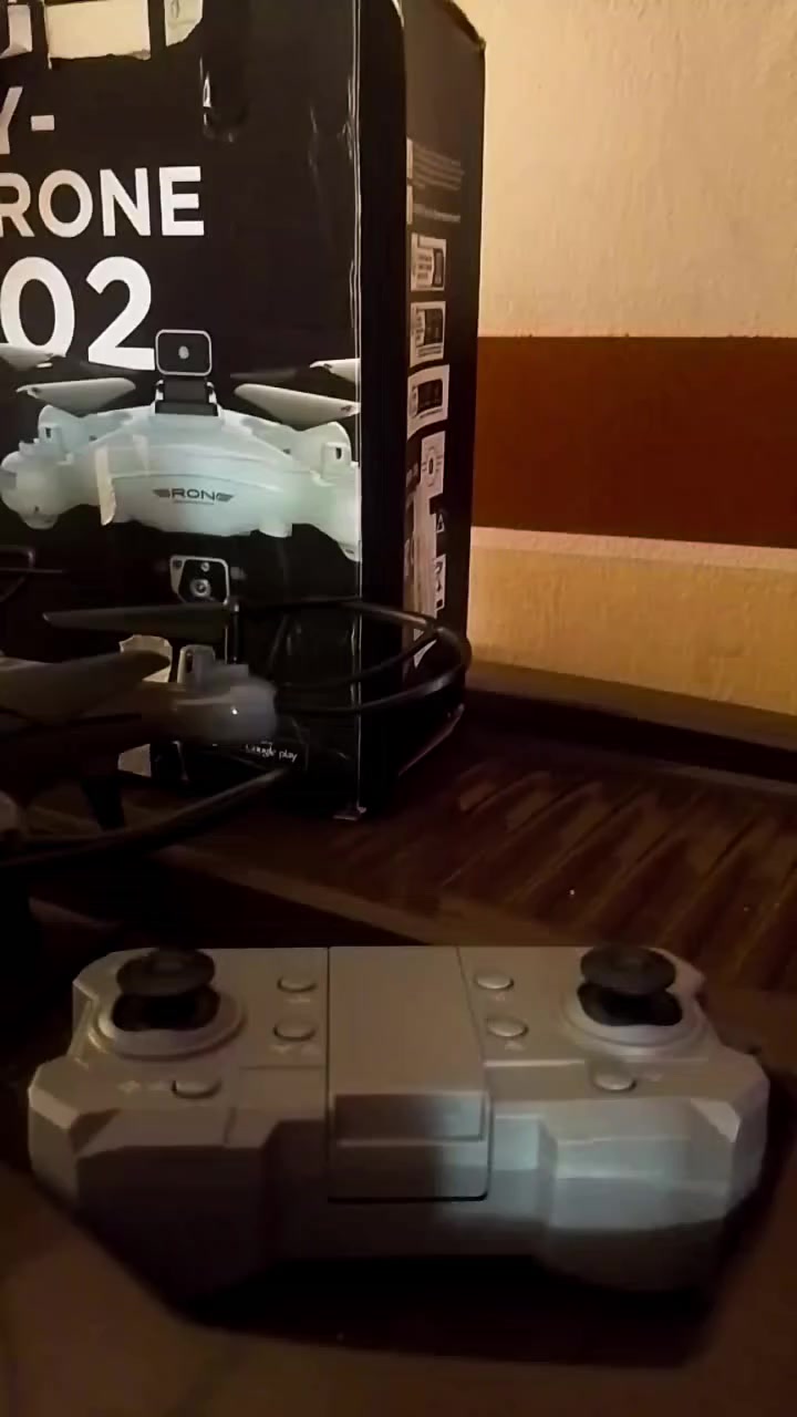 متاح للبيع طائره درون مال تصوير سعر ٧٠الف  بيها مجال بسيط لشراي


**إذا كنت صاحب هذا الإعلان وتريد حذفه لأي سبب، رجاءا أرسل رسالة إلى الدعم الفني**