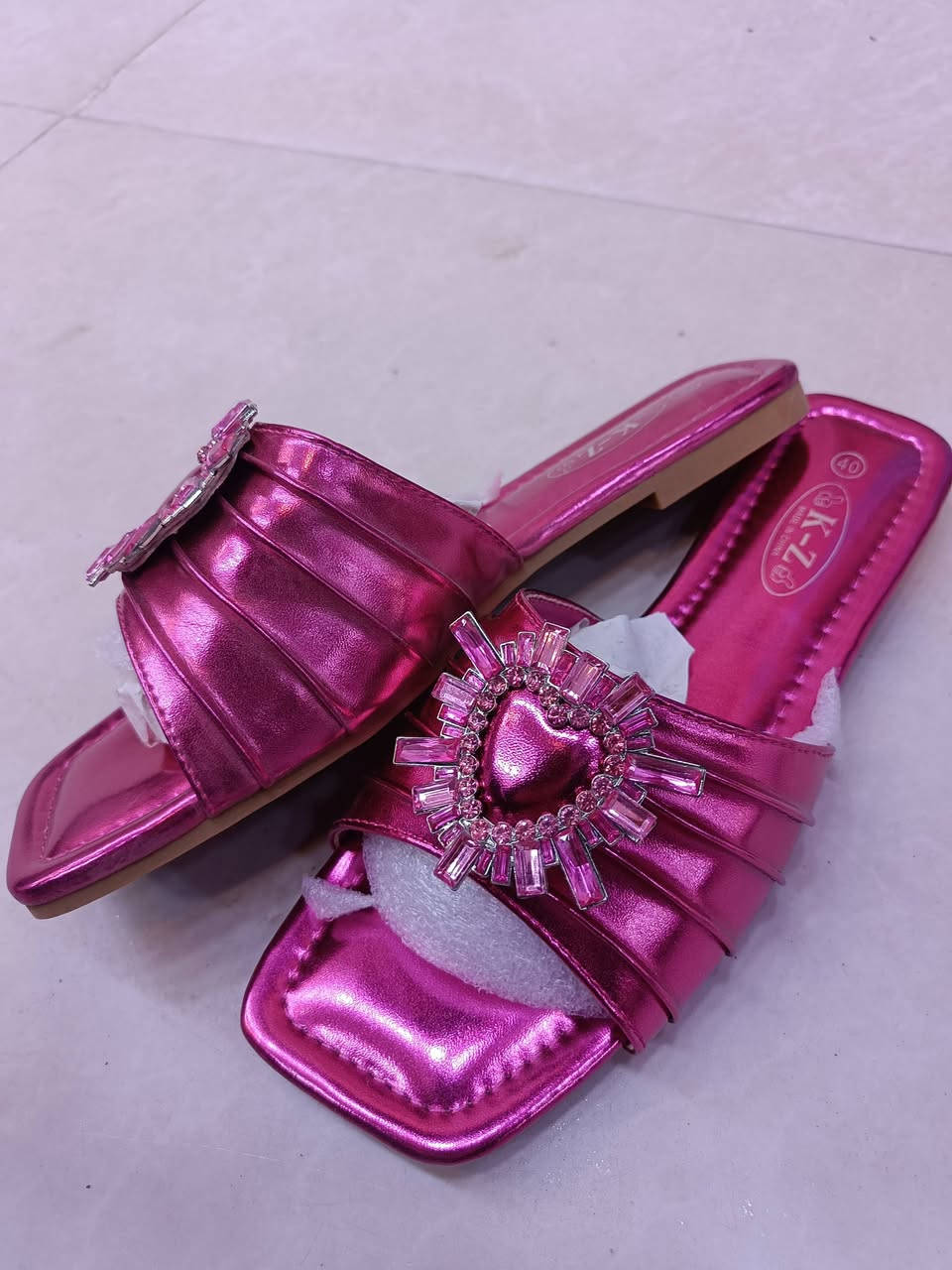 منشور رقم ٢ 

السعر ٣ فقط

سليبر جلد اصلي 

الاحجام من ٣٧ لل ٤١ 

السعر السابق ٧ 

تتوفر خدمة توصيل الف فقط 

عنوانا بلدروز شارع الشهداء مقابل مجوهرات ابو نادية


**إذا كنت صاحب هذا الإعلان وتريد حذفه لأي سبب، رجاءا أرسل رسالة إلى الدعم الفني**