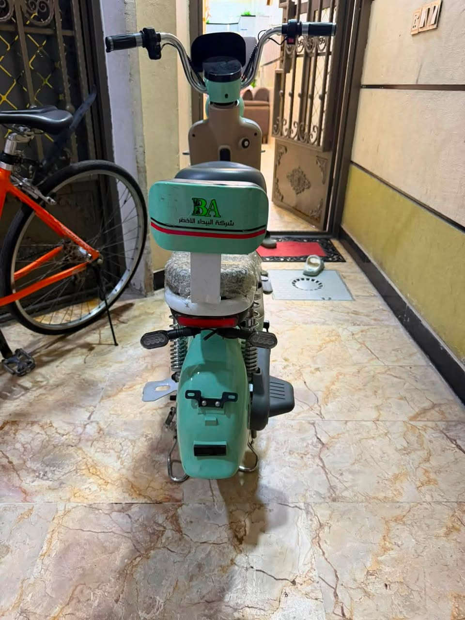 سلام عليكم من رخصت مدير الكروب دراجه شحن للبيع استخدام شهرسعر ٣٠٠ وبيهه مجال عنوان  بغداد بلديات ***********
