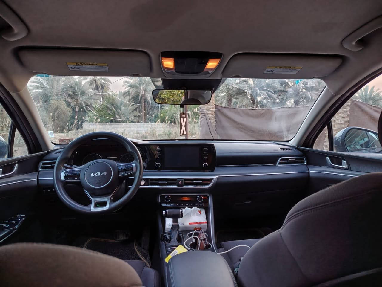 السلام عليكم 
لبيع k5 موديل 22
رقم بغداد السنويه لل٢٨
موصفات 
بصمه أبواب تشغيل عن بعد 
رادار امامي
رادار خلفي
رادار جانبي
تحديد مسار
شاشه دجتل
سايد بريك بصمه
لايت زنون اربعة عدسات
لد نهاري برتقالي مرغوب
اوتو هولد 
أربعة وضعيات قياده
كامره دواره 
فول تحكم ستيرن
ويل كب بلادي 
حساس امامي 
حساس خلفي
محرك 1600 تيربو 💪🏽💪🏽💪🏽
ماشيه 70الف فقط
  فقط جاملغ وبنيد وباب الخلفي والجملغ  الخلفي 
بدون دواخل لغد شاصي مكفولات 

مكانه كربلاء 
السعر 150وبيه مجال
هاتف ***********
