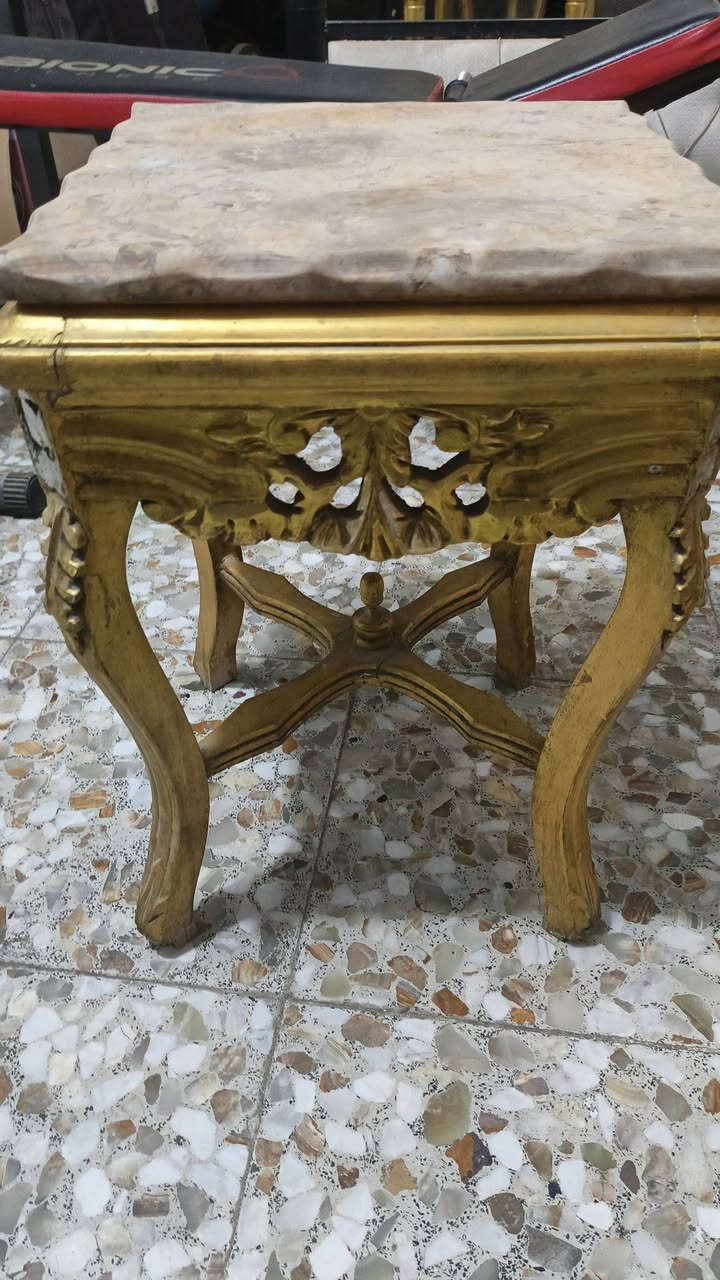 زوجين طبلات من خشب زان مصري شغل مصري دمياطي اثنين دائريات جديده غير مستخدمات ارتفاع ٨٠ والمربعات وجه مرمر ايضا ارتغاع ٧٠ تقريبا


**إذا كنت صاحب هذا الإعلان وتريد حذفه لأي سبب، رجاءا أرسل رسالة إلى الدعم الفني**