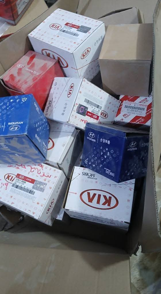 ١٠٠ فلتر بانزين مشكل سيارات كوريا وياباني
من أكسنت 
من إلنترا 
من موهافي 
من بيكانتو 
من سيراتوا 
كورلا 
فلاتر بانزين جديده تصفيه بيع شلع كميه ١٠٠ فلتر سعر ٣٠٠٠ دينار قفل رجاآ مفرد ما بيع عنوان بغداد حي الخضراء ***********
