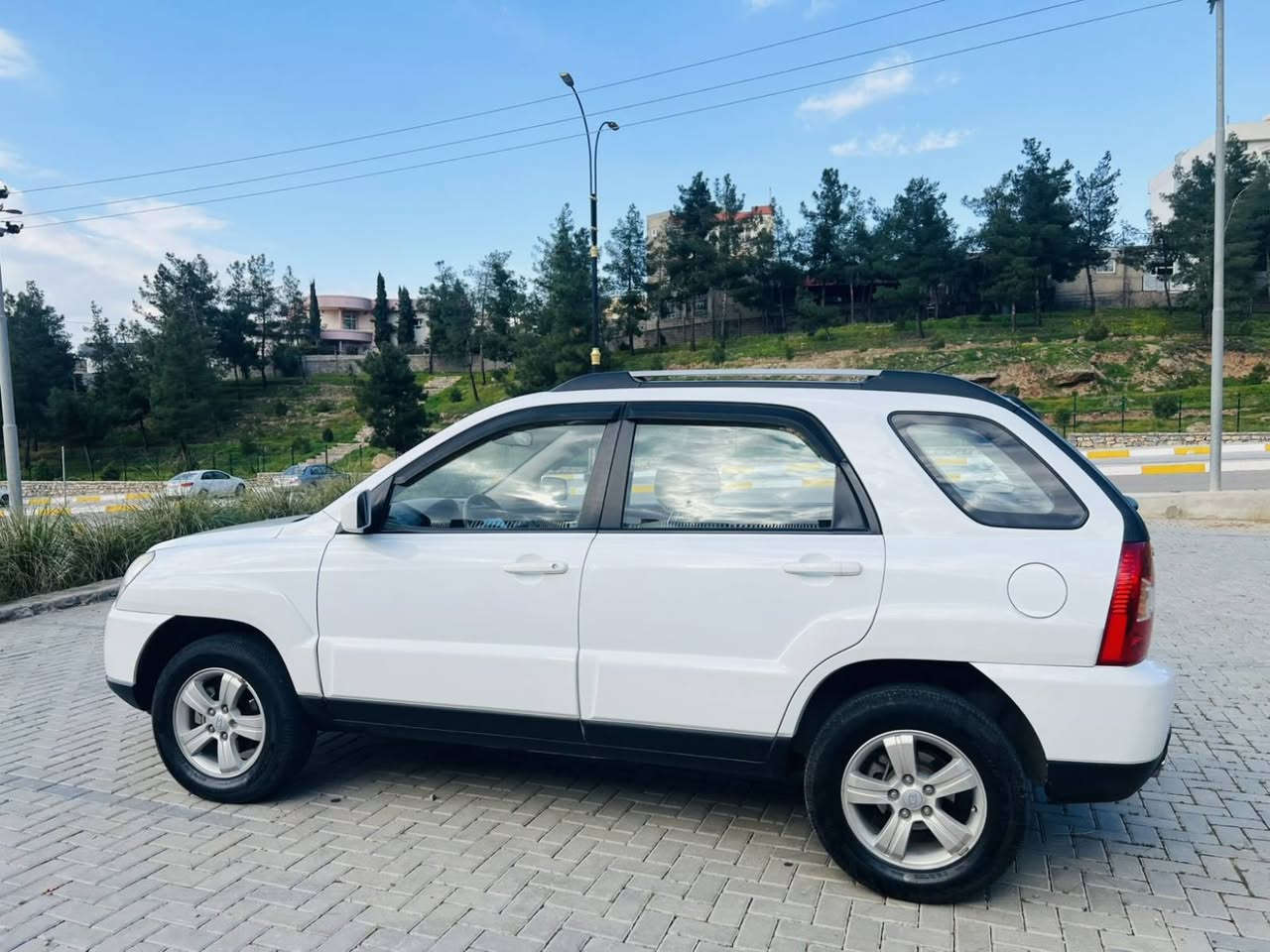 بەناوی خودا
کیای سبۆرتاج 2010فول فول مواسەفات ماشااللە دەوێت وەک شەریکە ماوەتەوەبێ بۆیاخ ناوزەرد،کامێرا
ناوفۆرمیکا،سڵایت،ABS،دوسویج کۆنترۆڵ بێنج ویل کەب، ئۆکسە شاشە ئایبات ، ،بلێتی تازەیە،سەنەوی تازەیەبەناوی خۆمانەوەیە وەکالەت ئەکەینەوە قفڵی 117$              ***********.   *********** حلبجة, السليمانية
