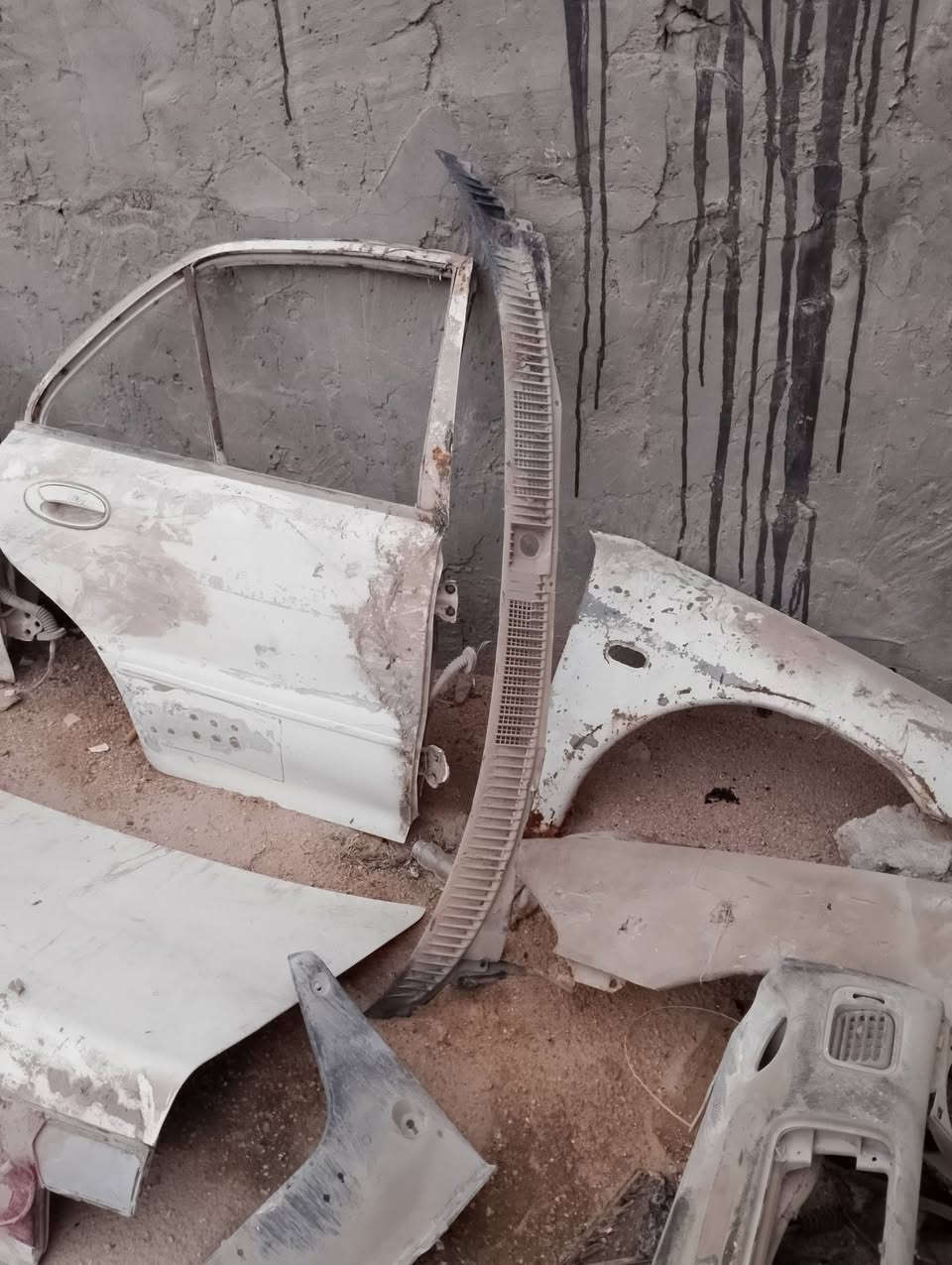 السلام عليكم
من رخصة مدير الكروب غراض بروتون ويرا 2002اللبيع مكان نجف ***********
الغراض المعروضه فقط
