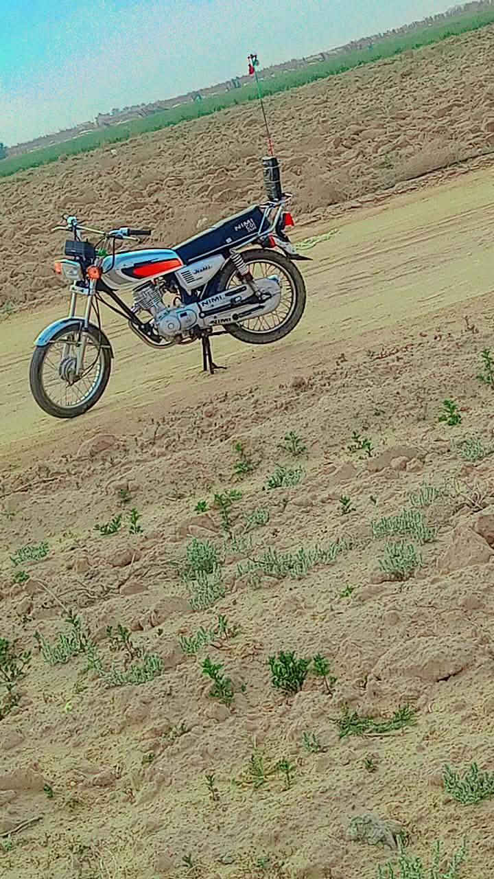 سلام عليكم دراجه
البيع تعمير كله جديد شاصي ٢٥ موديل ٢٥ محرك ٢٦ شراي يتصل ما متواجد خاص ***********  مكاني نجف خان نص
