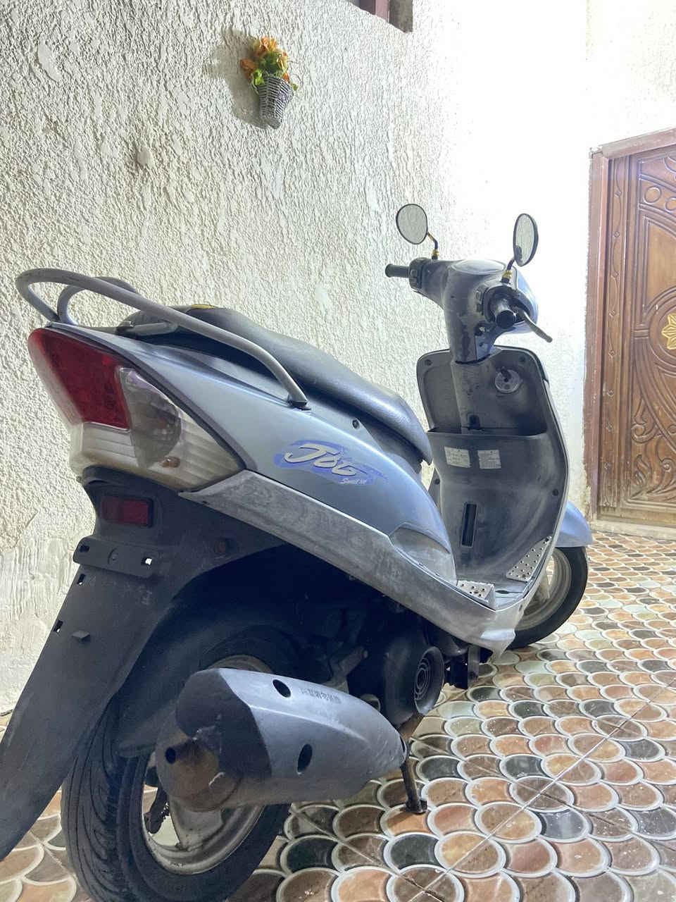 ماكس منغولي لبيع كفاله برغي ما مفتوح بيه ختم واحد وي مكينه *********** السعر خاص
