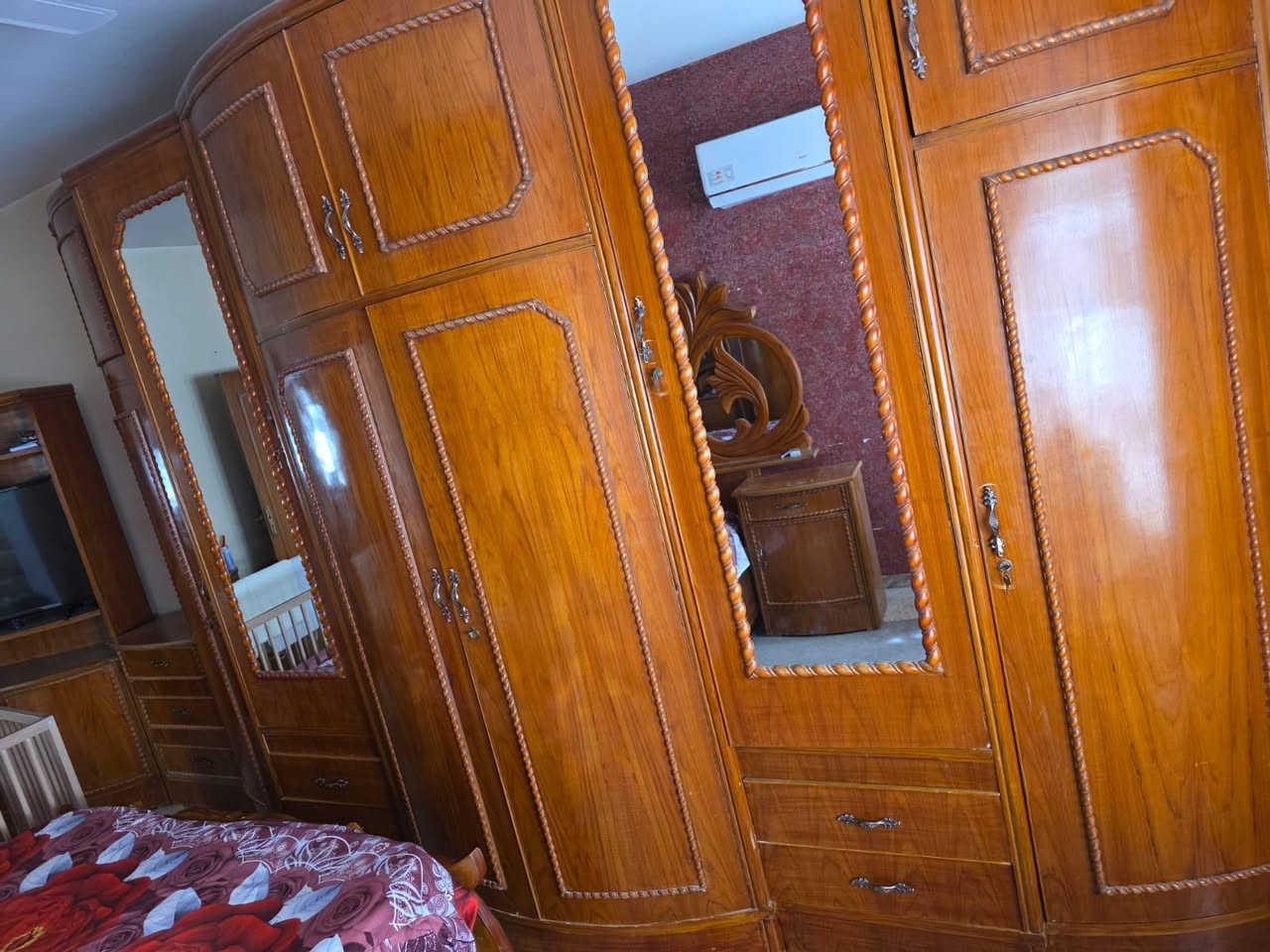 السلام عليكم غرفه نوم صاج توصا بمليون 
جرابي 2 حديد وميز وكنتور  ب100 
العنوان بغداد


**إذا كنت صاحب هذا الإعلان وتريد حذفه لأي سبب، رجاءا أرسل رسالة إلى الدعم الفني**