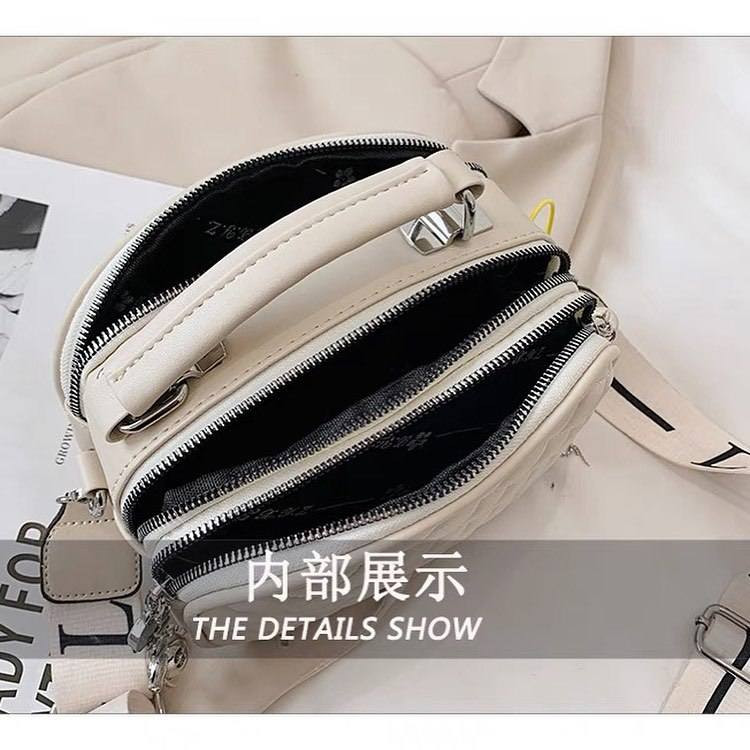 ✨ حقيبة جلد سوفت ✨
نزاكة وجمال يخطف الأنظار 🤍
💰 السعر بس ١٠,٠٠٠
🎨 متوفرة بجميع الألوان
🚚 توصيل لجميع محافظات العراق فقط بـ ٣,٠٠٠
سارعي بالحجز قبل نفاذ الكمية 🔥
#حقائب_نسائية #شنط #موضة #اناقة #عروض #تسوق #بغداد #العراق #فاشن #ستايل


**إذا كنت صاحب هذا الإعلان وتريد حذفه لأي سبب، رجاءا أرسل رسالة إلى الدعم الفني**