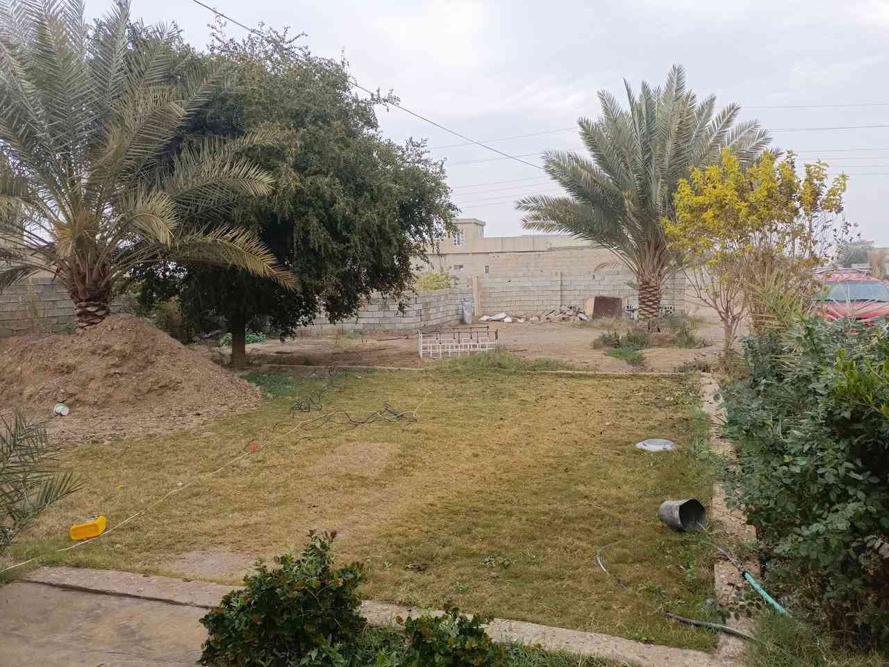 اسلام عليكم  متاح درا للبيع مساحة 2500متر واصلة كامل الخدمات 
حقلين بقر بيها +مخزن+   بير مي قطاس كامل مكمل +مي حلو واصصل  كامل 
مكان الدار قريت الربيضة
رقم الهاتف ‏‪***********‬‏
