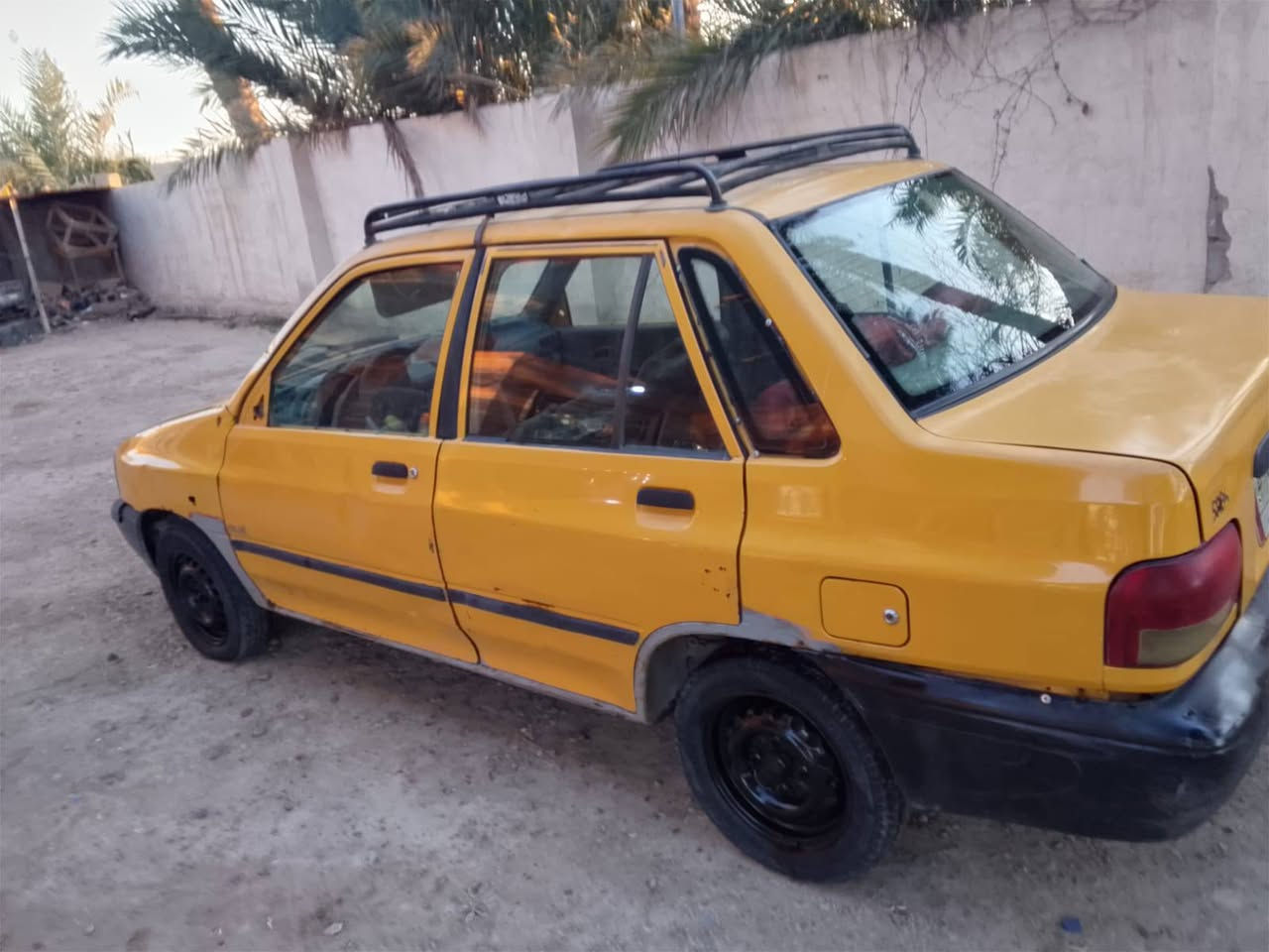 بـــــــ 14 ورقـــــة
سايبا 2011
تخم تاير 
مكينه وكير خير من الله 
بطاين مال 2013

بـــ 16 ورقه

وابيع بــــ 14 ورقه

مكاني بغداد

***********
