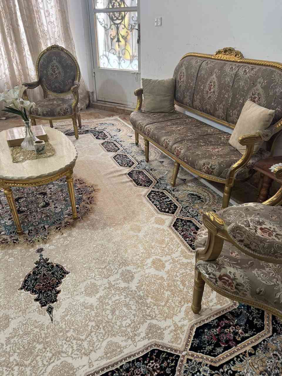 السلام عليكم
تخم خشب ١٠٠٪؜ تركي للبيع
٢ ام ال٣ نفرات
٤ ام النفر
الطبله الوسطية مرمر اصلي
للتواصل ***********
