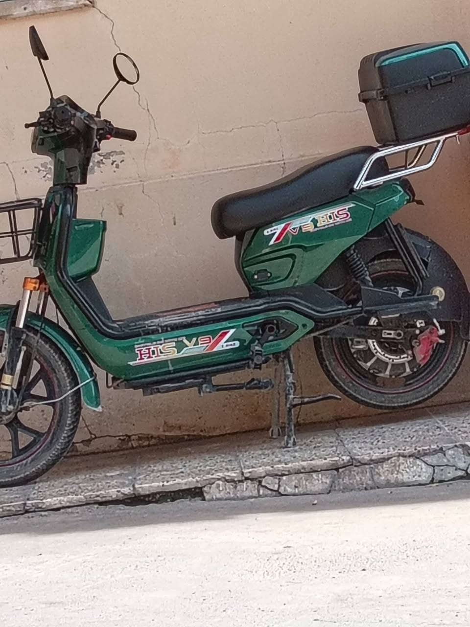 ماطور شحن للبيع سعر ٣٥٠ وبي مجال


**إذا كنت صاحب هذا الإعلان وتريد حذفه لأي سبب، رجاءا أرسل رسالة إلى الدعم الفني**