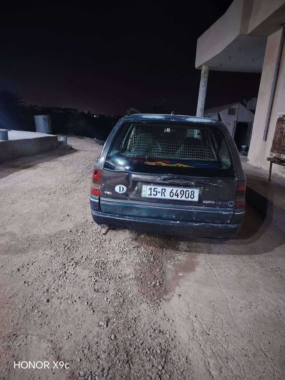 سلام عليكم لبيع اومراوس استرا موديل96 محرك وكير جديد صدر زين اصل تبريد تخم تاير كهربائيات كوله شغاله لايت زنون داخل صاج بلاديه لسعر 27 وبيه مجال لمكان فلوجه لهاتف *********** /***********
