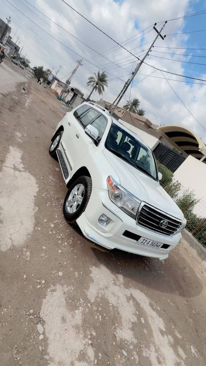 جكسارة 2012مكفولة من الصبغ والفتح والتبديل كير محرك تخم تاير تبريد خير من الله مكاني ديالى شهربان بيع او مراوس سعر مناسب ***********مارد ع تعاليق اتصل وبيك خير ودلل ارخص 2012بسوك
