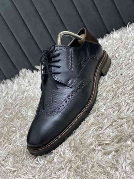 بالەی ئەوڕۆپی مارکەی بوگاتی ئەلمانی ئۆرجنال ئەسلی قیاس ٤٢..خاوێنی ٩٥/١٠٠ ..حذاء باله اوربى ماركه بوكاتى المانى اورجنال اصىلى النضافة ٩٥/١٠٠ قياس ٤٢ ..يوجد توصيل للجميع المحافظات *********** 🇩🇪 🇩🇪 Germany 🇩🇪
