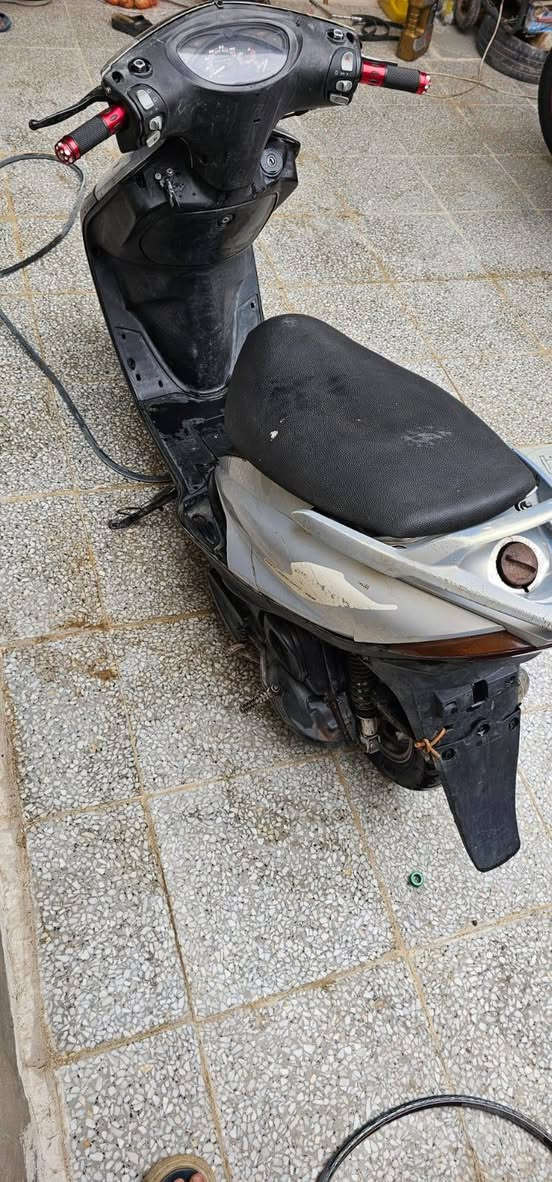 سلام عليكم 
ماكس 140 للبيع الدراجة محرك خير من الله يطلعلك معدل، 
نقوصاتهة قليلة ومو اساسية. جنت اروح بيهة للشغل بالزعفرانية وارجع يعني مال شغل ،الدراجة عارضهة ب350 وبيهة مجال حك الجية مكاني جسر ديالى الجديد منطقة الكرغولية 

 الشراي يتصل على الرقم هذا
*********** بي واتساب
