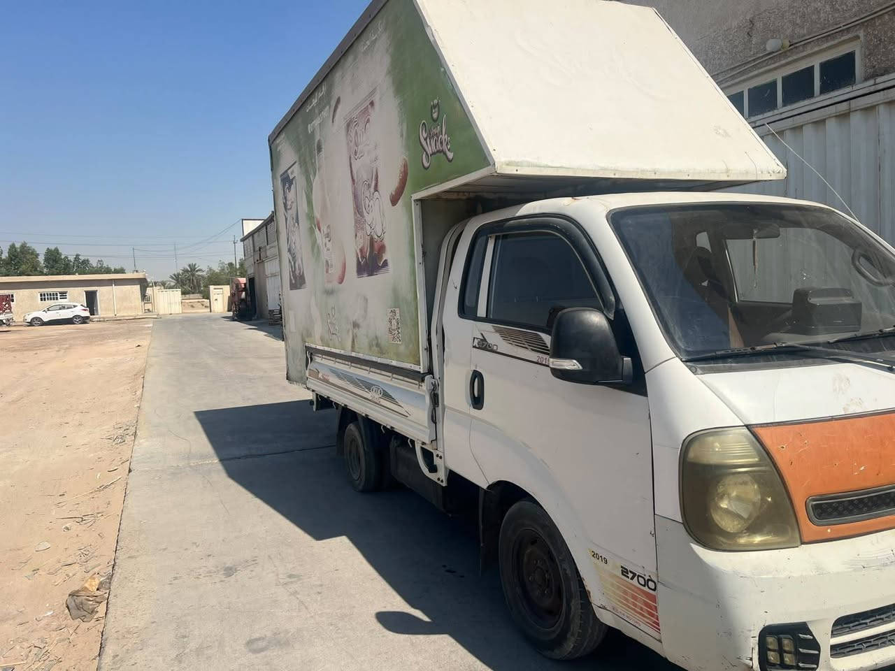 السلام عليكم كيا عموشه موديل 2019 بغداد امبدل بنيد و دعاميه ومازدات محرك 2700 مجفت كير واكسل مكفولات السعر 130وبي مجال  رقم بغداد حداديه جديده ***********
