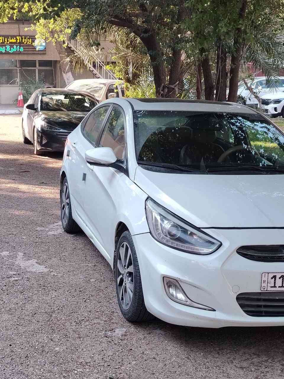 اكسنت موديل ٢٠١٦ خليجية رقم بغداد هزه ورقم جديد انكليزي بسمي فول مواصفات ماشيه ١٠٨ بيها صبغ بين بابتين جهه السايق كبر محرك بلاد كفاله  كير محرك حداديه تبريد كهربائيات كلها تمام تخم تاير سياره جاهزه للأخير اي استفسار ***********او*********** ابو عمر السعر ١١٣ مكاني الجادريه الصبح العصر بالحصوه الاسكندريه
