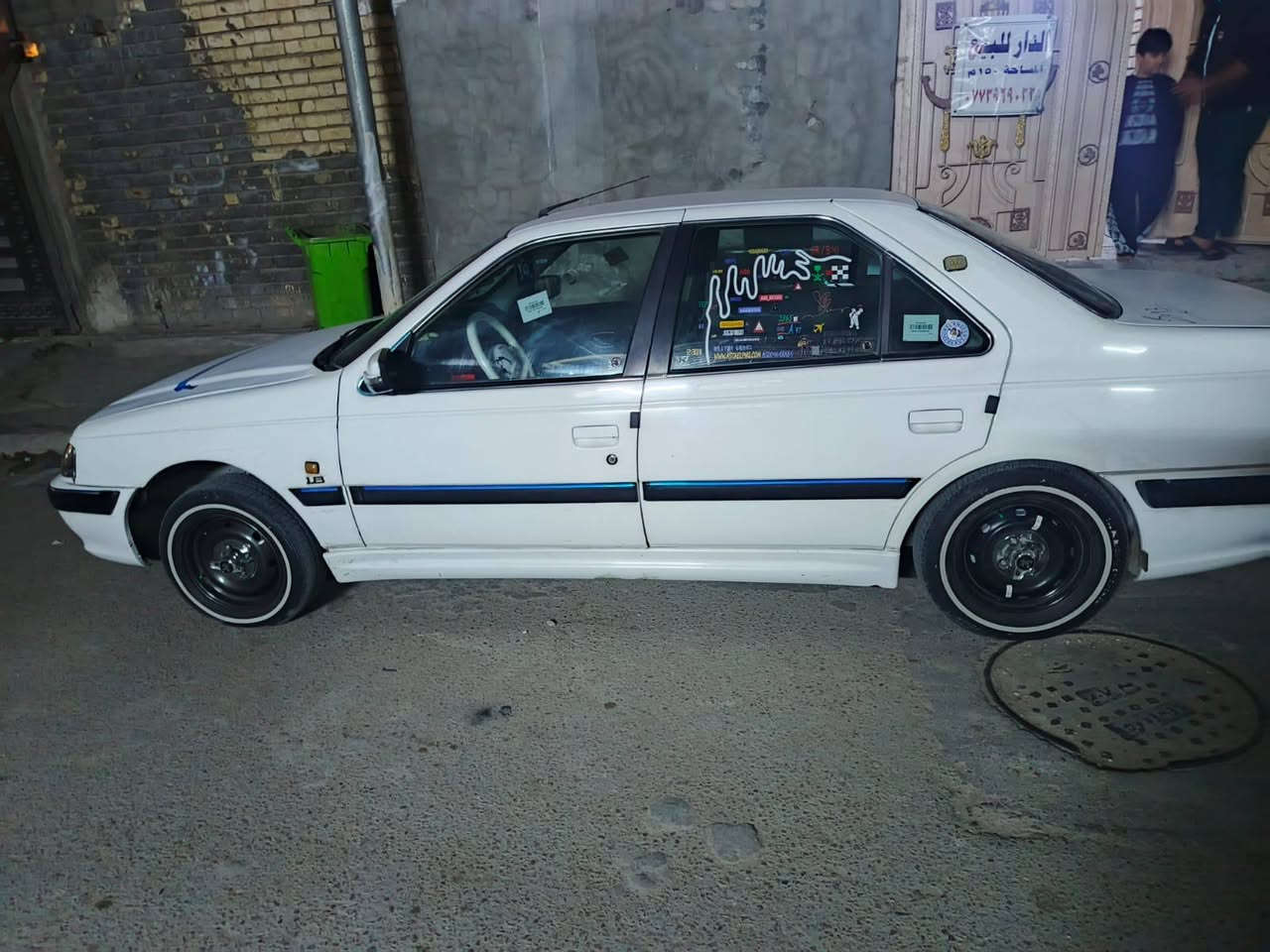 بيجو بارص 2013 السيارة كلش حلوة كير ومكينة 2000 فرنسي رقم بغداد انكليزي السيارة كلش حلوة بيهة صبغ جاملغ الايمن  جاهزة مجهزة من كل النواحي كبل اللشارع  السعر 45وبيهةمجال بسيط جداً مكاني بلديات
غير متواجد عل نت رقم الهاتف ***********
