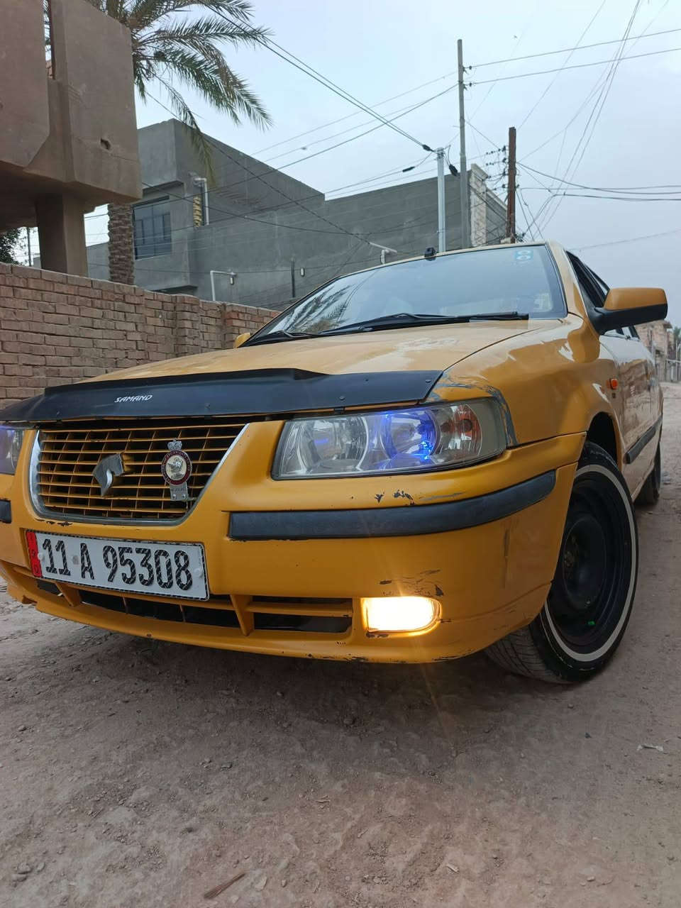 السلام عليكم  سمند للبيع موديل 11مكفوله كفاله عامه السعر 26 وبيه مجال  بصيط   الرقم ***********
