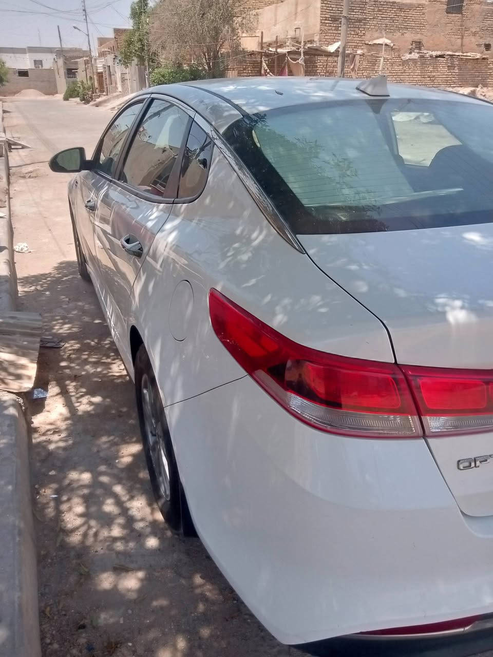 اوبتيما موديل ١٦امريكي تيربو محرك ١٦٠٠ سياره جديده بمعنى الكلمه مآل جناي سياره بيه جاملغ وبنيد بدون دواخل فقط تبدل
،،فول ماعدى الفتحه السياره بصمه 
السعر ١١٥مكان السياره ميسان أي استفسار 
***********
اوبتيما موديل ١٦امريكي تيربو محرك ١٦٠٠ سياره جديده بمعنى الكلمه مآل جناي سياره بيه جاملغ وبنيد بدون دواخل فقط تبدل

