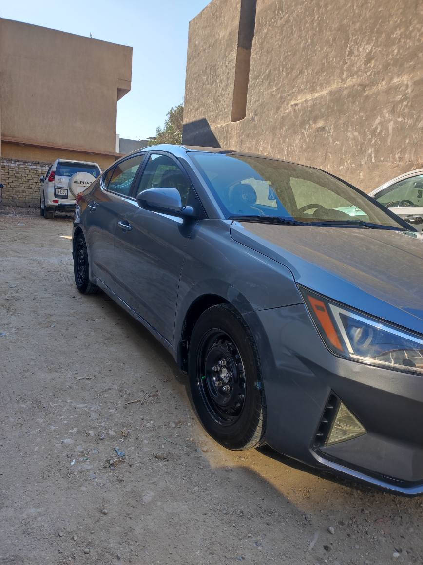 السلام عليكم 

هونداي النترا وارد امريكي SE موديل 2019 كير at المرغوب رقم بابل حادثها جاملغ امامي وجافت البنيد فقط بدون دواخل ماشيه 43 مكينه كير مامفتوحات جديده السياره السعر 137 وبيه مجال قليل مكاني بابل *********** حلة, بابل
