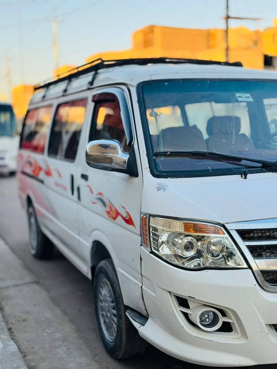 السلام عليكم فتون الابيع 2011سياره مكفوله كفاله عامه كير مكنيه بل جيس مصفره سياره من كلشي تحويل مباشر رقم نكليزي سياره جاهز كبل شارع سعره 60 بيه مجال مكاني بغداد رقم هاتف ***********
