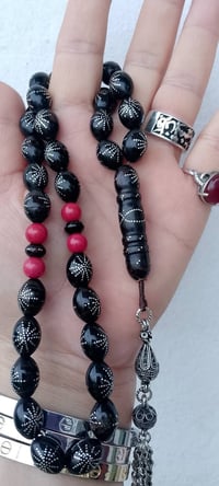 مسبحة عنكبوتي • ٣٣حبة • شرابة فضة