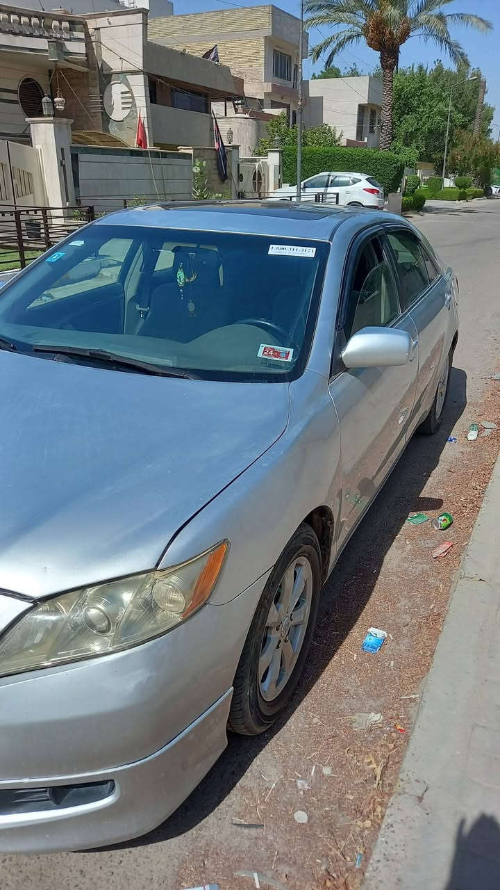 السلام عليكم كامري موديل ٢٠٠٧ أمريكي بأسمي سنوية لغاية ٢٠٣٠رقم بغداد ت ***********  هزة جديدة السعر ٨٠  مصبوغة بيهة مجال
