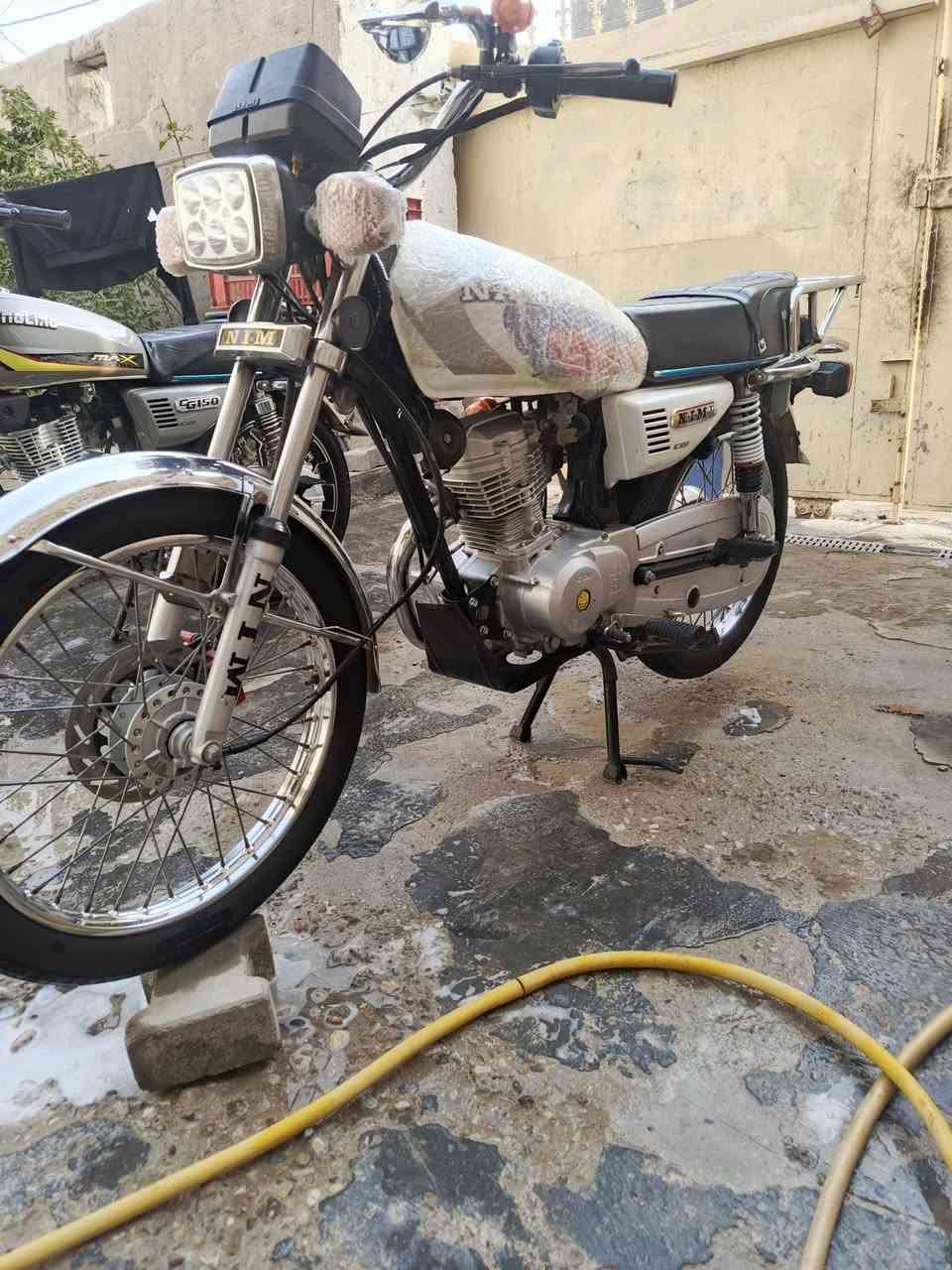 نامه امتياز اصلي موديل 2021 طالعه ب2023 اوراق أصولي  غراضها كلهن بلاده  ما مفتوح بيها برغي سعر خاص او تصل ***********
