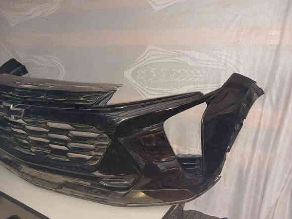 اغراض تراكس  تريل بلايزر  25 و 24
متوفر دعاميه امامي 
متوفر دبة ماء زراكات 
متوفر لايت أمامي 
متوفر بك لايت  خلفي 
متوفر جاملغ وبنيد 
متوفر محرك وكير 
متوفر ابواب تراكس و تريل بلايزر 
متوفر  حداديه كله موجود 
متوفر مروحه تكت كامل مع راديتر ماء راديتر تبريد راديتر تيربو 
متوفر شوته
للإستفسار مراسله الصفحه  
***********
