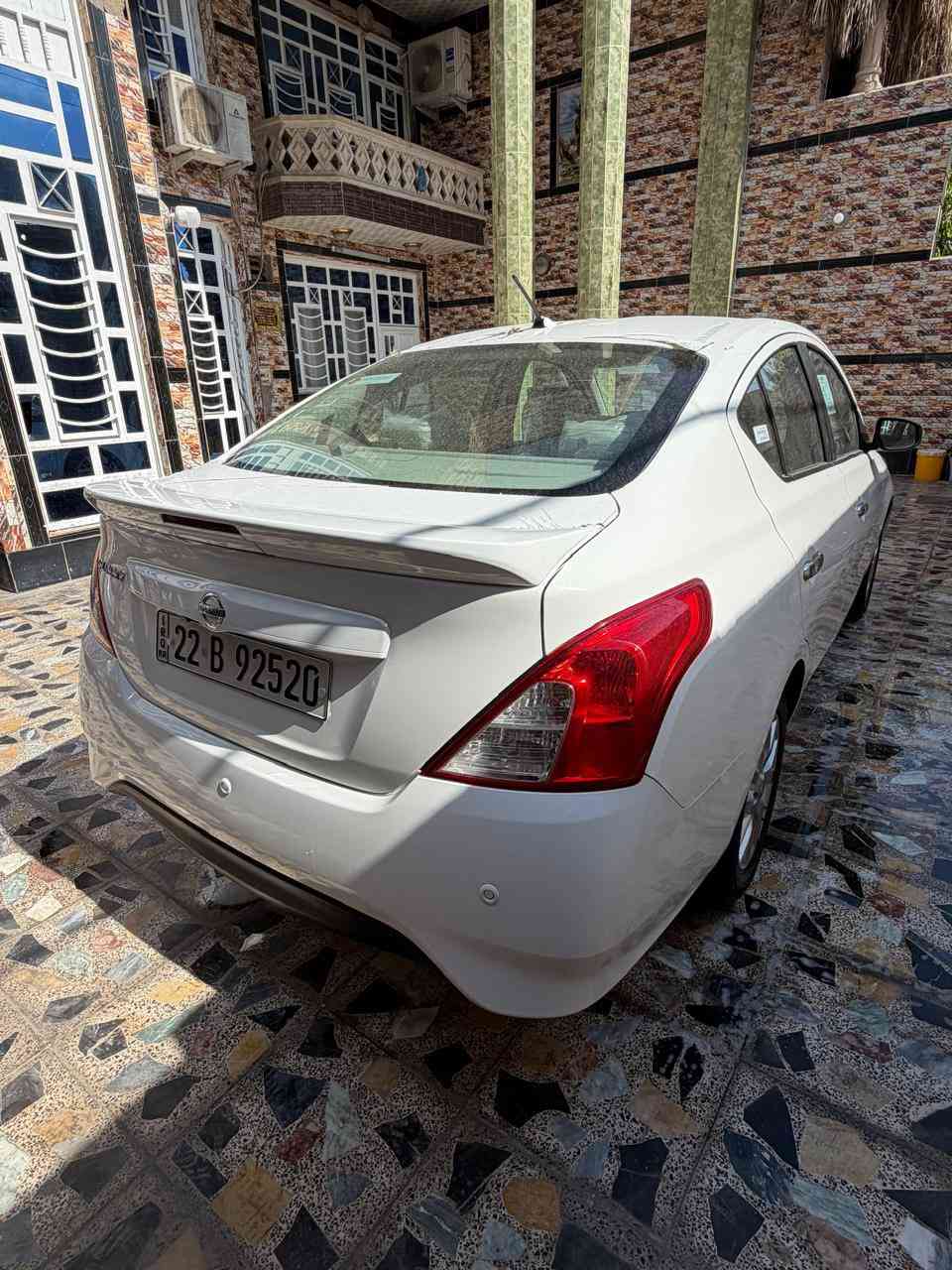 السلام عليكم 

سني موديل 2024 مستخدمة  8 الف 

مكفولة كفالة عامة  على السونار 

باسمي تحويل مباشر  

ام المواصفات 
 الداخل يجي لون بيجي 

بصمة تشغيل عدد 2 
مع بصمة أبواب 
مع بصمة جنطة 

شاشة مع كامرة خلفية 
4 جام كهرباء 

يدات داخلية نيكل 
سبايدر اصلي 
ويل كب 
تبريد شاشة 

دوشمة ارضية وسفاري 

السعر 127 وبي مجال 

مكاني بغداد البلديات 

***********
