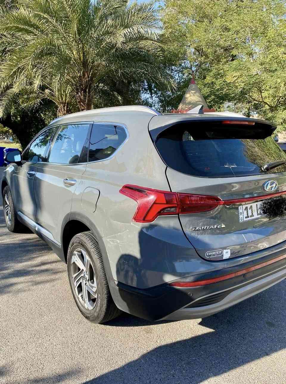 سنتافي للبيع وارد امريكي موديل 2022
فول مواصفات رقم بغداد  فورويل بانوراما 

 

محرك 2500 GDI 

ماشيه 21,000 mi

5 راكب

بانوراما 

مقاعد جلد تدفأة 

اوتو هولد 

بصمه تشغيل عن بعد 

دخول ذكي

هاند بريك كهربائي

اشاير مري

مقاعد امامي كهرباء

اوامر صوتيه 

دفع رباعي

انظمة قياده 

نظام تحديد مسار

شاحن وايرلس 

مانع انزلاق

نظام نزول منحدرات 

الخ....

*يوجد بالسياره ملاحظات موضحه بالصور

السعر 18.000$ 

*********** للاستفسار
