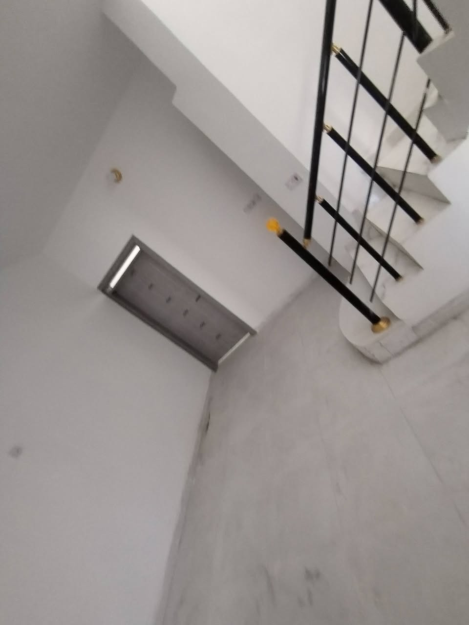 بيت للبيع حي دوانم المعمل ١٠٠ متر قاطين
قريب عل جامع مكيه
متكون من غرفتين وباقي التفاصيل
السعر عل خاص
الاستفسار ***********
