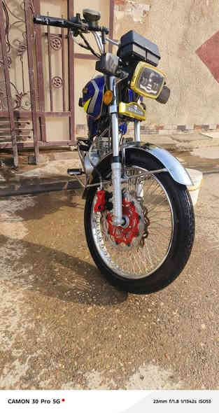 يالله سلام عليكم دراجه سونك 4كير ماشيه 100 كيلو يعني زيرو موديل 2025  اوراق سكنر وضع شركه برقي ما مفتوح صار شهرين من خذتها 
مكان معامل حي نصر 
سعر ب 800بيها مجال ل شراي دراجه جديده كارتون معايزه ايشي  رقم *********** مكلف بنشر
