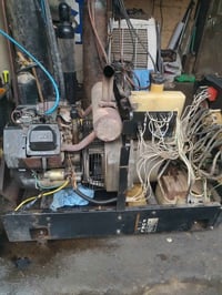 بيع مولد نوع ملر عاطل السعر ٤٠٠الف ٠٧٧١٥٢٠٦٣٨٤