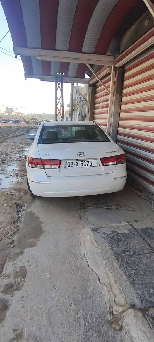 سلام عليكم سوناتا موديل 2009  خليجي بسمي *********** ب127بيه رشه بصيطه يم قبق البانزين
