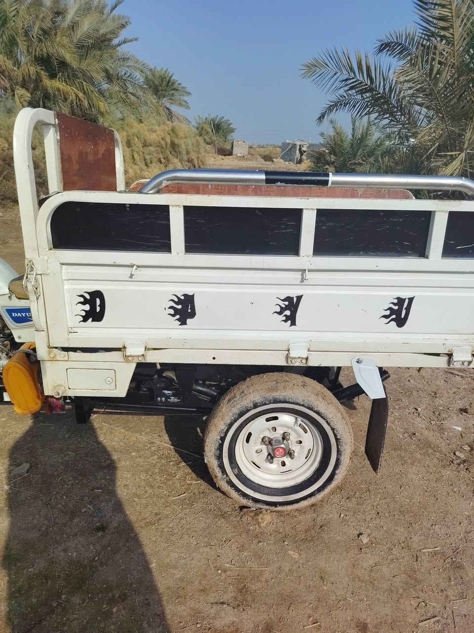 السلام عليكم
ستوته موديل ٢٠٢١ أوراقها جاهزه اصلوليه 
مكفوله من كلشي كهربائياتها كلها شغاله
تواير أبو الخطة البيضه نضيفات
شاصي مكفول مكينه نضيفه مفتوحه بوشه وبستم فقط
السعر ١٩٠٠
واحد و٩٠٠ وبيها مجال مكاني الغراف
***********
