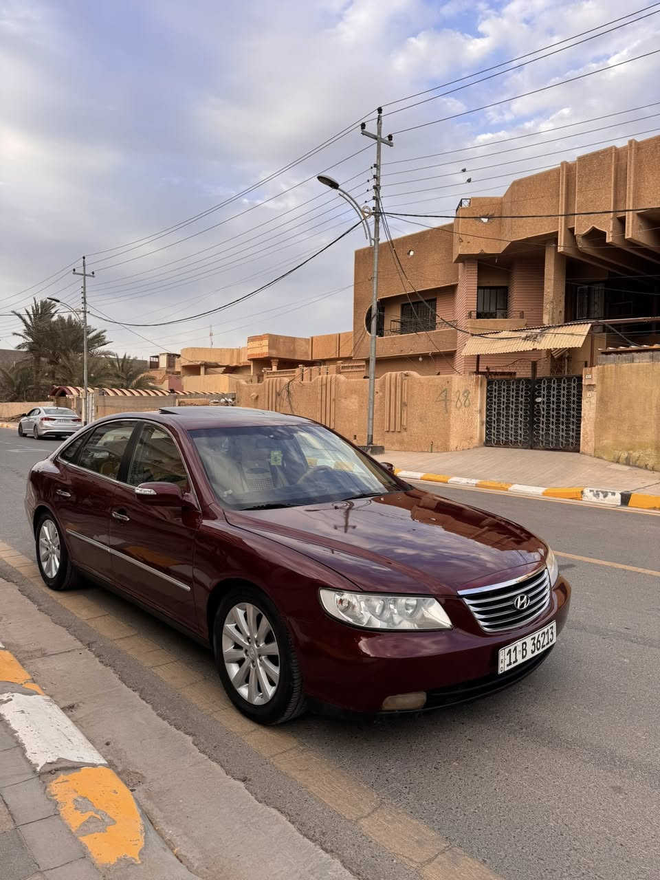 سلام عليكم
هيونداي أزيرا ٢٠٠٩السياره نظيفه جدأ كتلوكات الشركة بيها صبغتها حزام فرن درجة أولى بسبب شخوط وجراد بيها طخه بسيطه الجاملغ الأمامي الأيمن كولشي موضح بالفيديو افتحه واسمع تفاصيلها كامل 
سياره صافيه وخير من الله صدر امامي خلفي رقم بغداد انكليزي 
حجم المكينه 6 سلندر داخل جلد+تحكمات كهربائيةكروز سرعة
٥ويل كب بلادي تخم تاير جديد + صدر جديد
مري جانبيه قلابه عند الرجوع اشاره مري جانبيه بردة خلفيه سماعات انفنتي دمام خلفي بلادي تبريد قطعتين كير اوتو تحكم ستيرن جهتين مثبت سرعة cruise control سستم نيكل بلاد دوسات نيكل Azera بلاد بلوتوث + 3 مخارج USB نطام مانع انزلاق Abs
اخوان السياره جديده وما بيها اي نقص 
مكانها الفلوجة 
السعر 97
***********
***********
