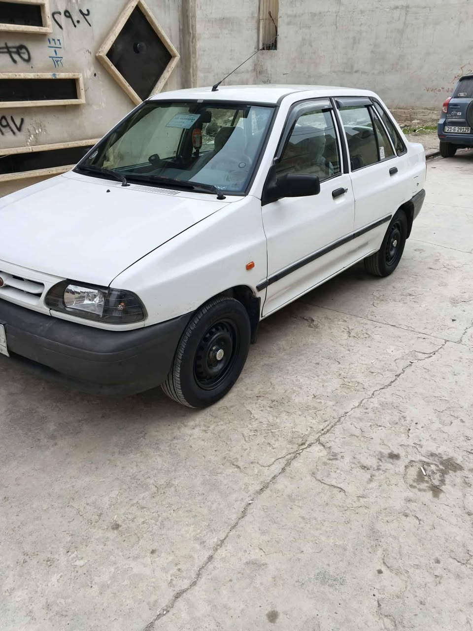 السلام عليكم للبيع سايبا مكينة وكير جدد طخم جديد طخم تايرات جدد بيه. جاملغ خلفي صبغ تبريد ثلج سيارة جاهزة شرط تحويل السعر ٤٣ وبيها مجال
***********
