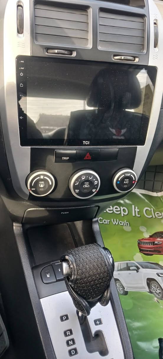 السلام عليكم كيا سيراتو اللبيع خليجي موديل ٢٠٠٨ بيه صبغ باب او جاملغ خلفي اثر شخوط بدون معجون كشنات جلد +تدفئه  مري شفط صدر امامي خلفي  ابي اس  بريك  او ٤ دسك امامي خلفي او تبريد سياره مابيه نقص  ابسمي  مكاني بغداد ***********
