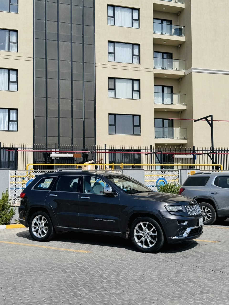 تحية طيبة💙
 
جيب سومنت 2014 بدون جكات ماشية 60.000 

حادثها جاملغ وبنيد ايرباك دركة ودشبول باسمي سنوية ورقم جدد 

جاهزة للاخير بدون نقص برغي وكلشي بيهة بلادي مكينة وكير كفالة وادامة عليها مصار سبوعين ولا رسالة بدون بدشبول

1/1 رادارات امامي وجوانب-بنورما-جنطة كهرباء-كشنات تبريد وتدفئة وخزن-حساسات امامي وخلفي-مري شفط للاخير فول بدون جكات
مكانها بغداد شارع المطار  عارضها ب173 
(فقط بيع)

مؤمل الاصيل
***********
***********
