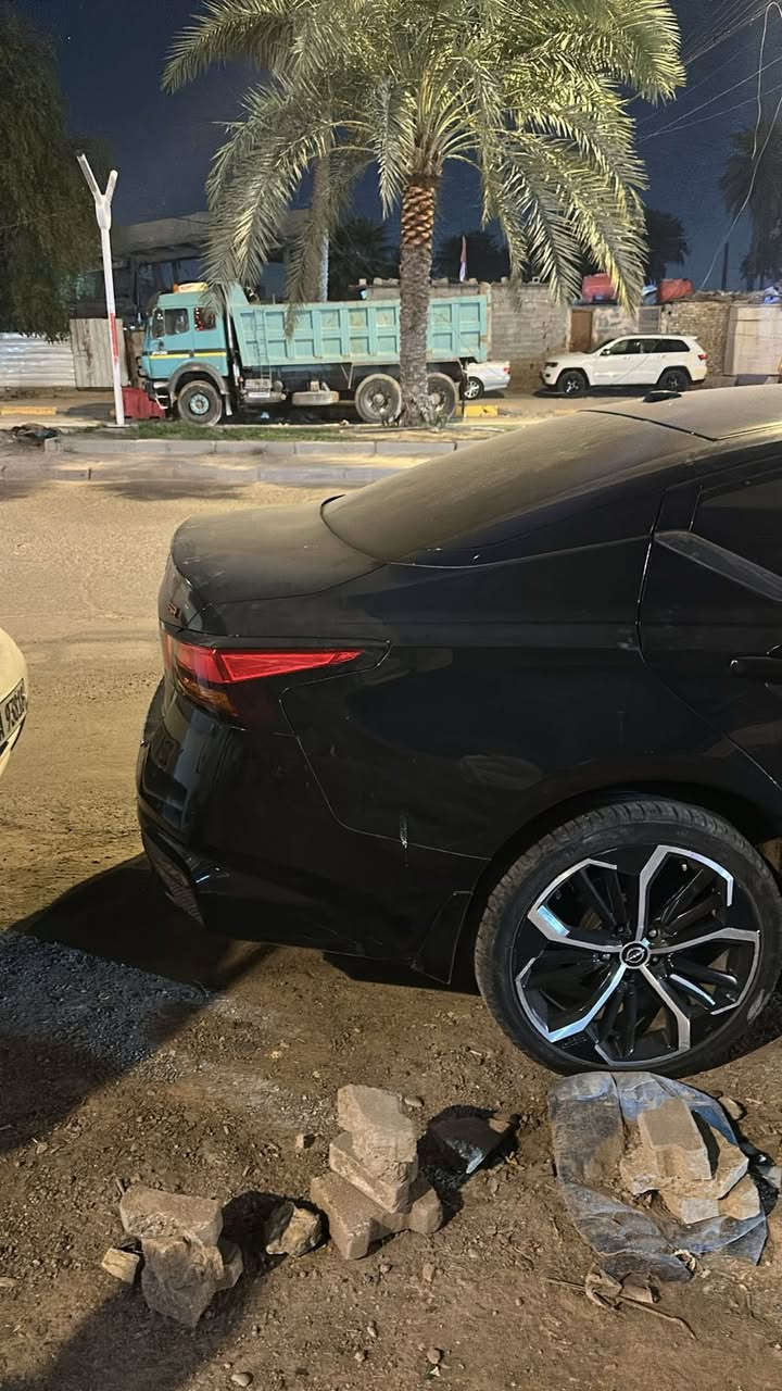 نيسان التيما 2024 sr plus
فول مواصفات داخلها جلد شاشه جبيره فتحه حادثها 3 قطع صبغ
سياره فحص موقت بس تدفع رسوم الرقم 
صدر جديد حداديه جديده السعر 128 وبيها مجال 
للاتصال ***********
